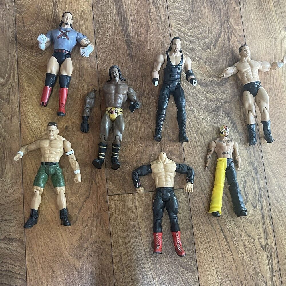 Lot Of 7 WWE Wrestling Action Figures BROKEN/MISSING PARTS READ